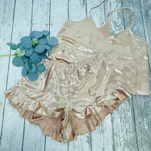 Lulu's Satin Pajama Set in Champagne